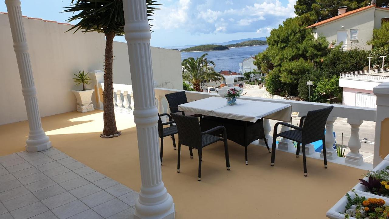 Apartmens Spiko 2 Hvar Town Buitenkant foto