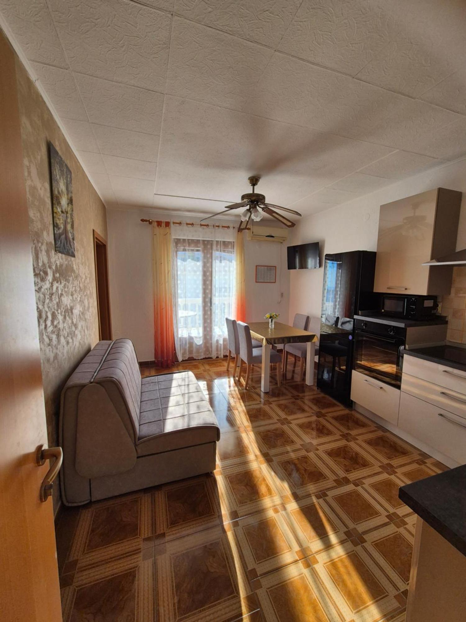 Apartmens Spiko 2 Hvar Town Buitenkant foto