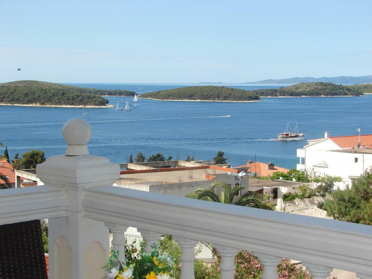 Apartmens Spiko 2 Hvar Town Buitenkant foto