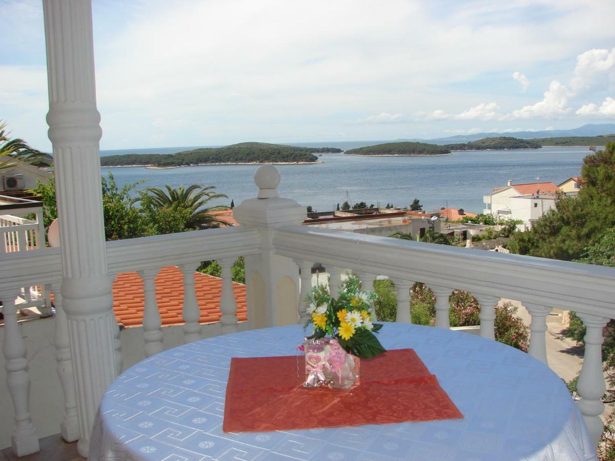 Apartmens Spiko 2 Hvar Town Buitenkant foto