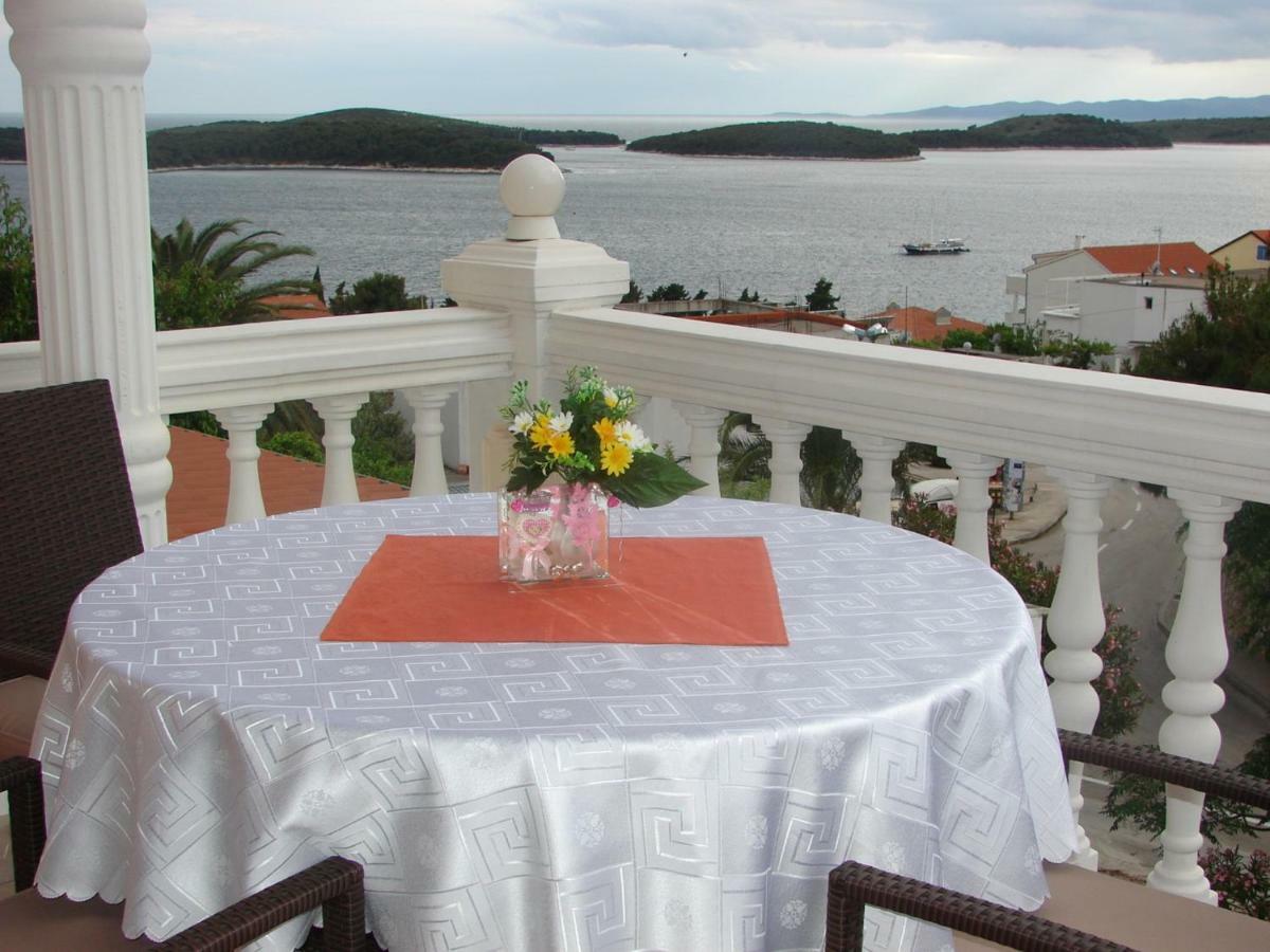 Apartmens Spiko 2 Hvar Town Buitenkant foto