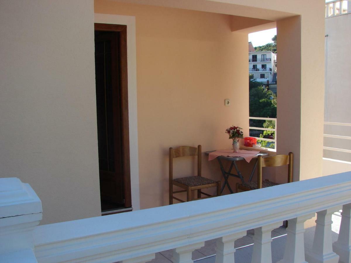 Apartmens Spiko 2 Hvar Town Buitenkant foto
